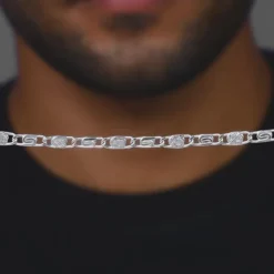 Silver Metal Mingle Chain for Him