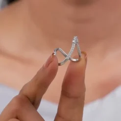 Silver Nargis Vanki Ring