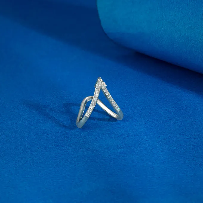 Silver Nargis Vanki Ring