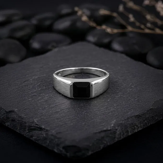 Silver Prince Onyx Ring For Him (Size 17)
