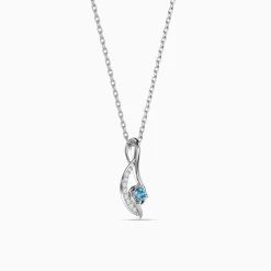 Silver Regal Selene Pendant with Link Chain