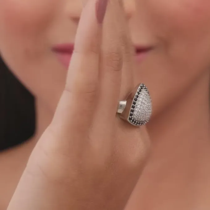 Silver Regal Triangular Ring