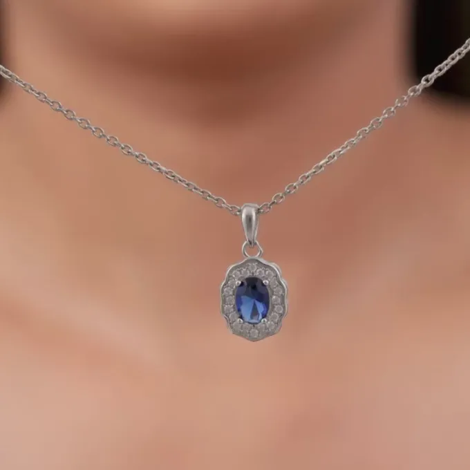 Silver Royal Halo Pendant with Link Chain