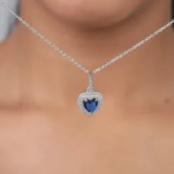Silver Royal Heart Pendant With Link Chain