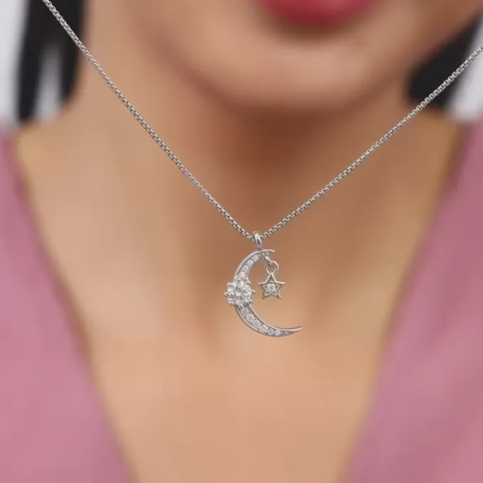 Silver Selene Pendant With Link Chain