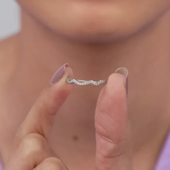 Silver Shinning Wave Ring