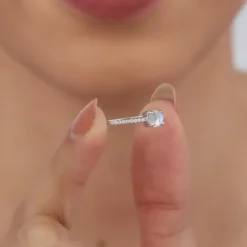 Silver Sparkling Moonstone Ring