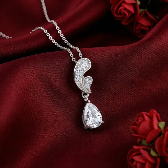 Silver Springs Necklace