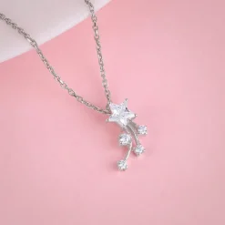 Silver Starlite Pendant With Link Chain
