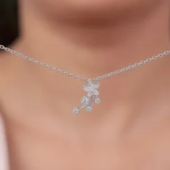 Silver Starlite Pendant With Link Chain