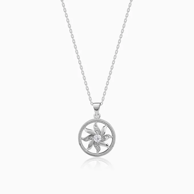 Silver Sun Flares Pendant With Link Chain