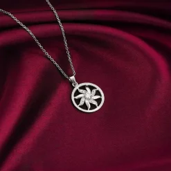 Silver Sun Flares Pendant With Link Chain