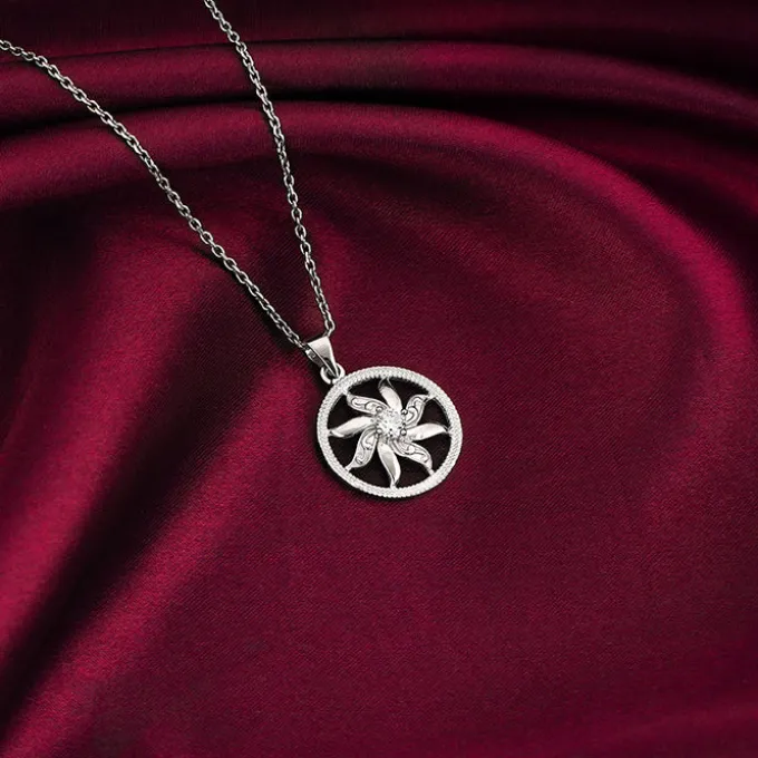 Silver Sun Flares Pendant With Link Chain
