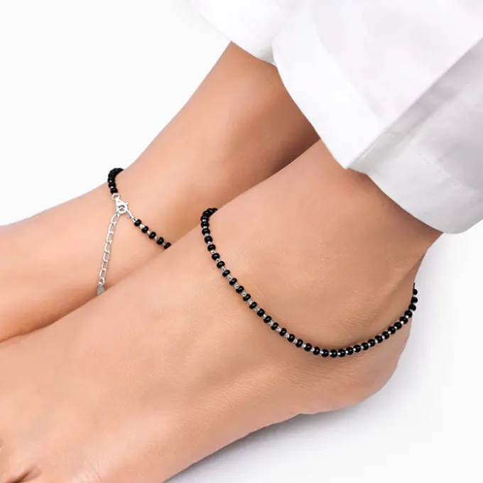 Silver Swaying Shadows Black Beads Anklet