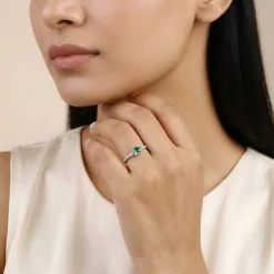 Silver Victoria Ring (Size 12)