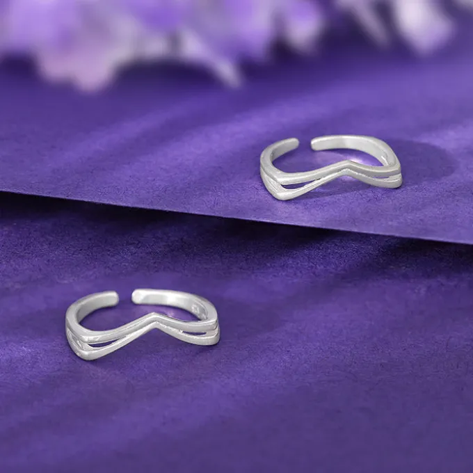 Silver Vintage Love Toe Rings