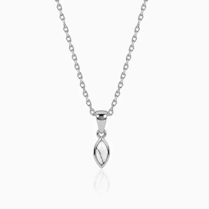 Silver White Howalite Pendant With Link Chain