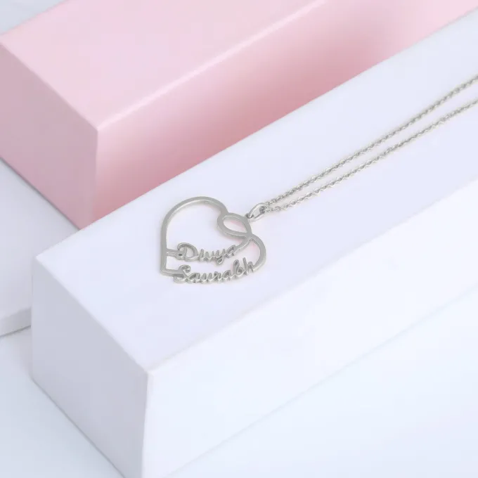The Lovestruck Couple Silver Pendant With Link Chain