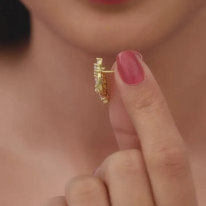 The White Periwinkle Earrings