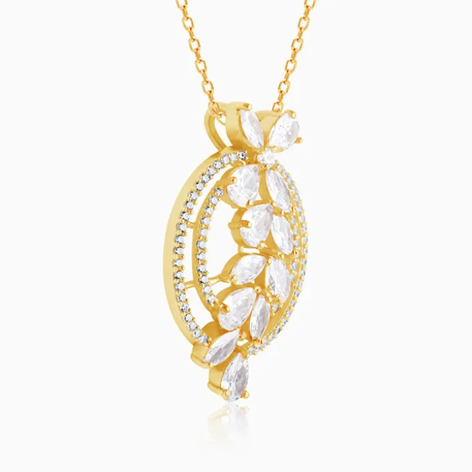 The White Periwinkle Pendant With Link Chain